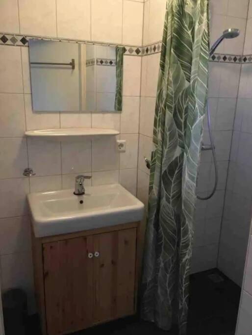 Heerlijk Huis In Een Prachtige Bosrijke Omgeving. Пюттен Экстерьер фото