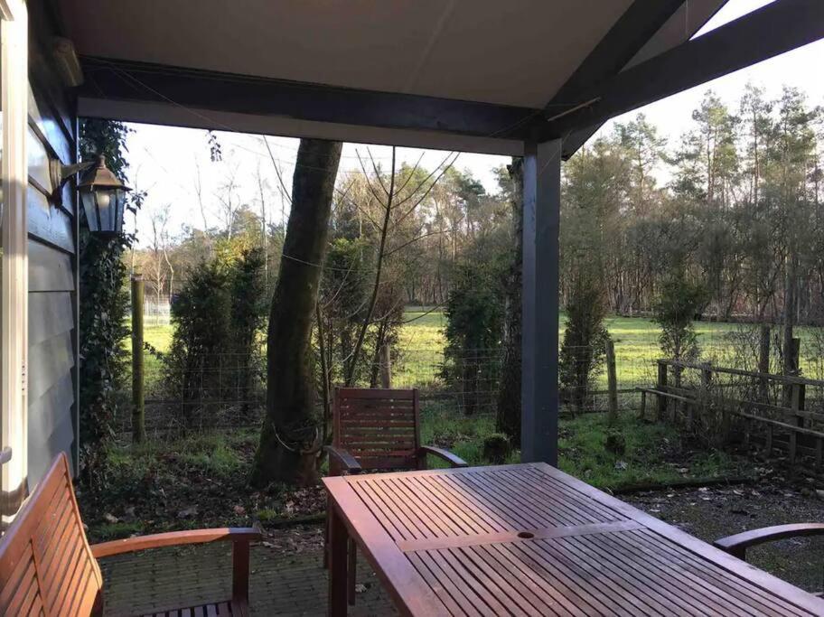 Heerlijk Huis In Een Prachtige Bosrijke Omgeving. Пюттен Экстерьер фото